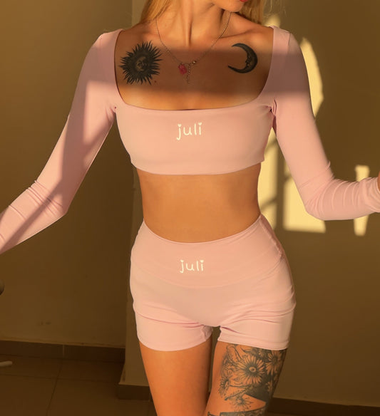 JULI Baby Pink екип от две части